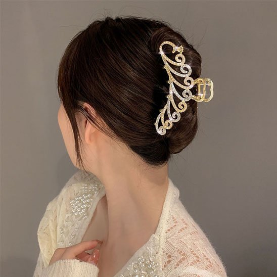 pince à cheveux elegance doree coiffure