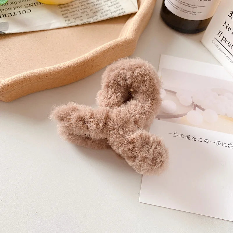 pince cheveux peluche taupe