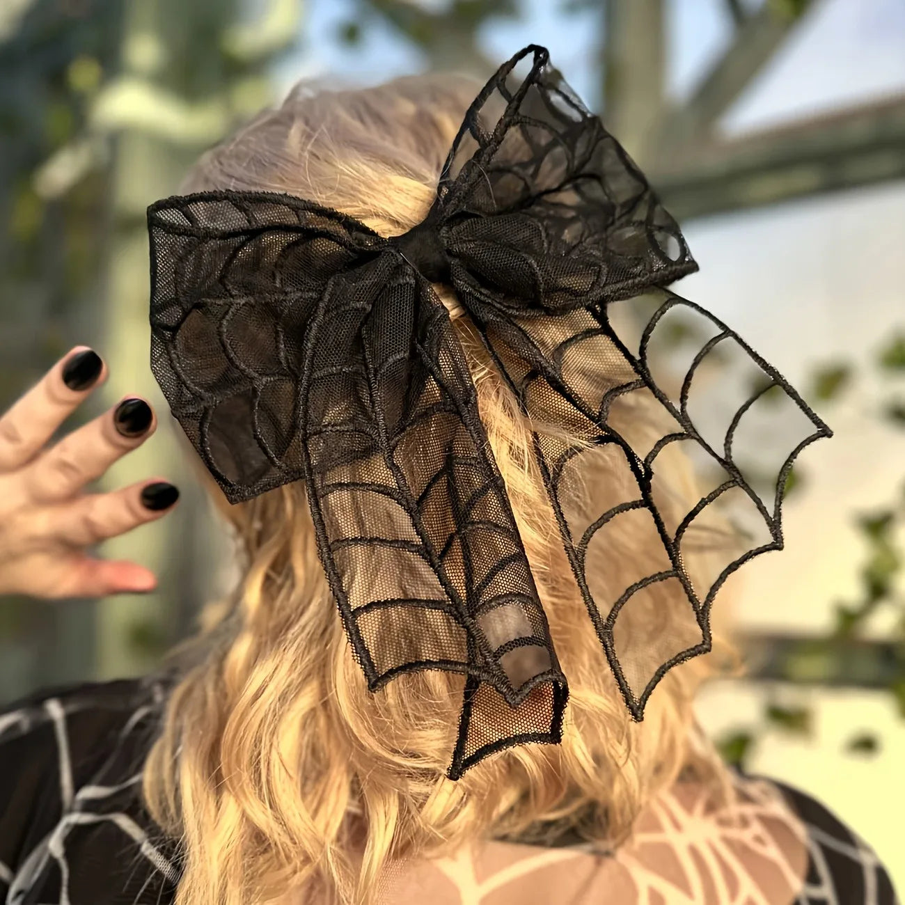 pince cheveux voile noir