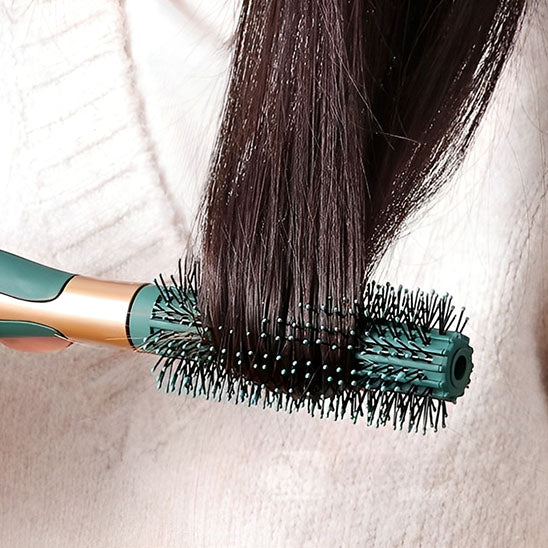utilisation brosse a cheveux