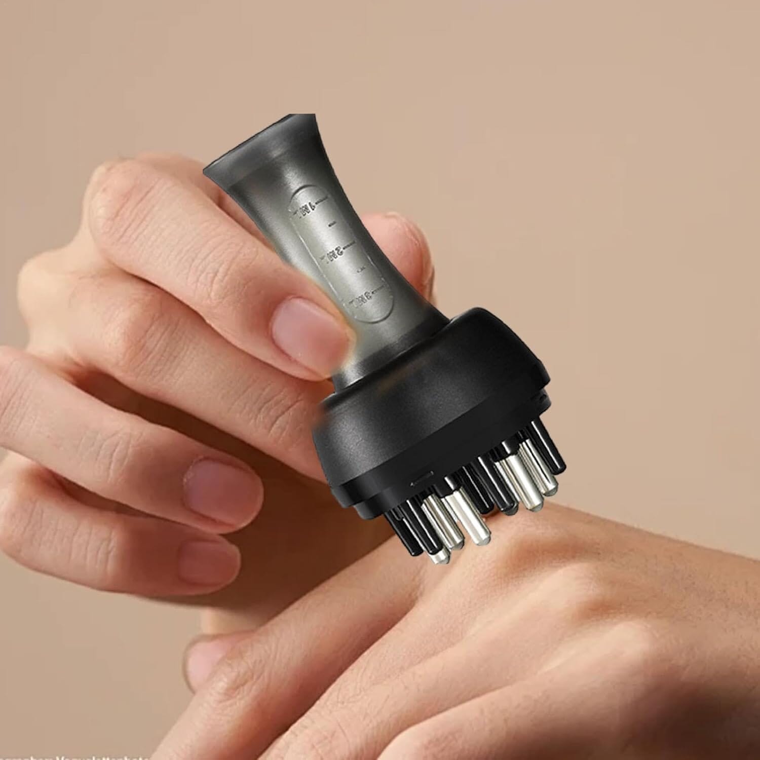 Applicateur d'Huile pour Cheveux - HairFlow™ - Noir - Coiffure et Style