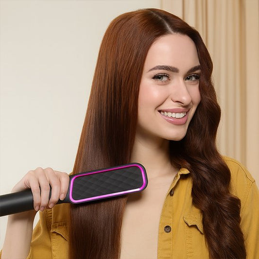 femme brosse a cheveux chauffante
