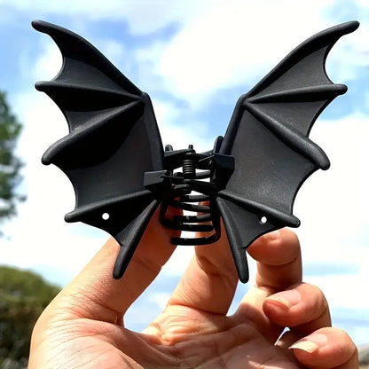 pince chauve souris noire