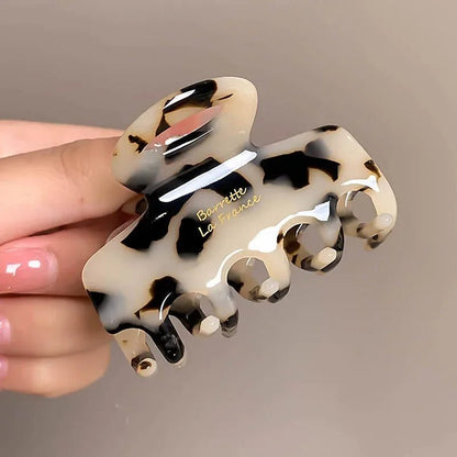 Pinces à Cheveux Élégantes | StyleChic - Coiffure et Style