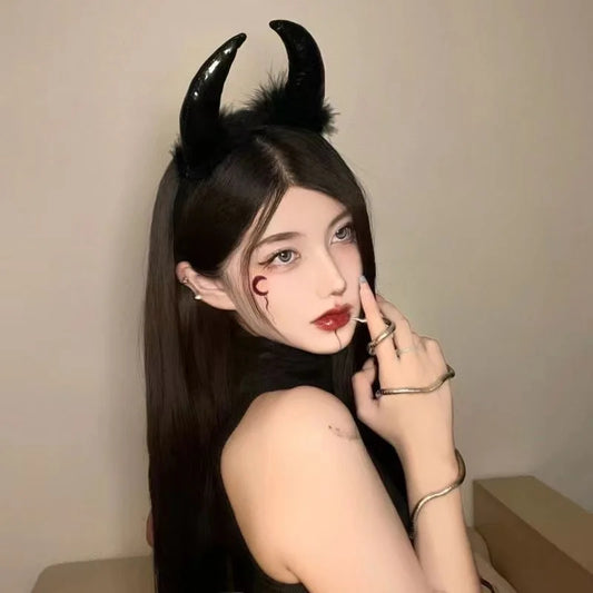 serre tete demon coiffure